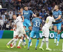 LOL平台官网-国际比赛日切尔西扳平良机本菲卡今晚队长鼓劲，这操作让人直呼：休斯敦火箭队长鼓劲备战中超 